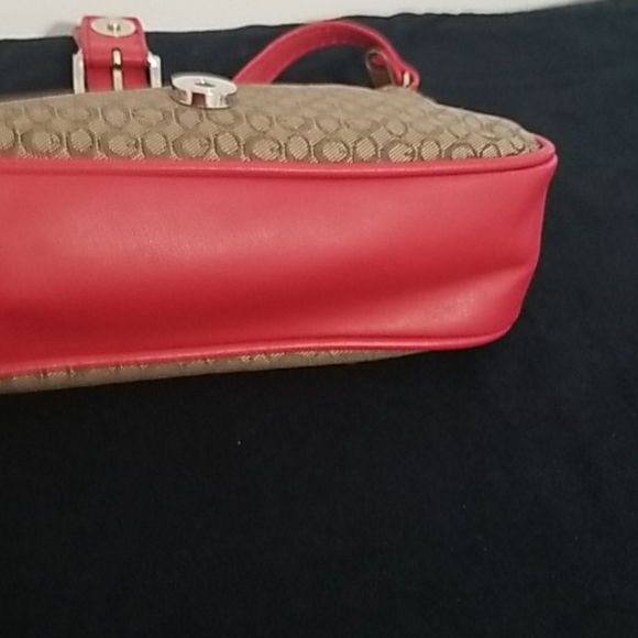 GUESS SHOULDER BAG - Picture 6 of 8